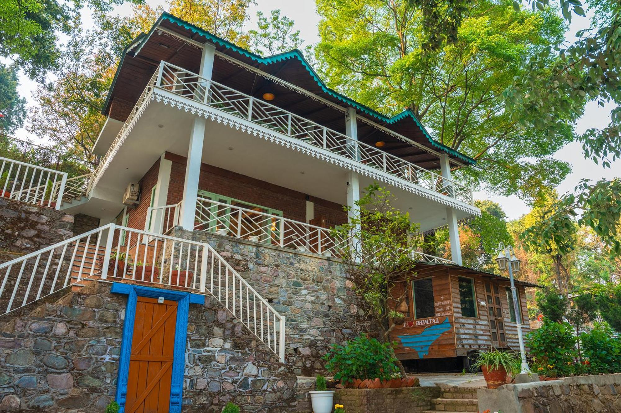 Malusara Retreat By The Lake Bhīm Tāl Exterior foto